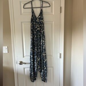 Floral tank dress with pockets. Sz S.